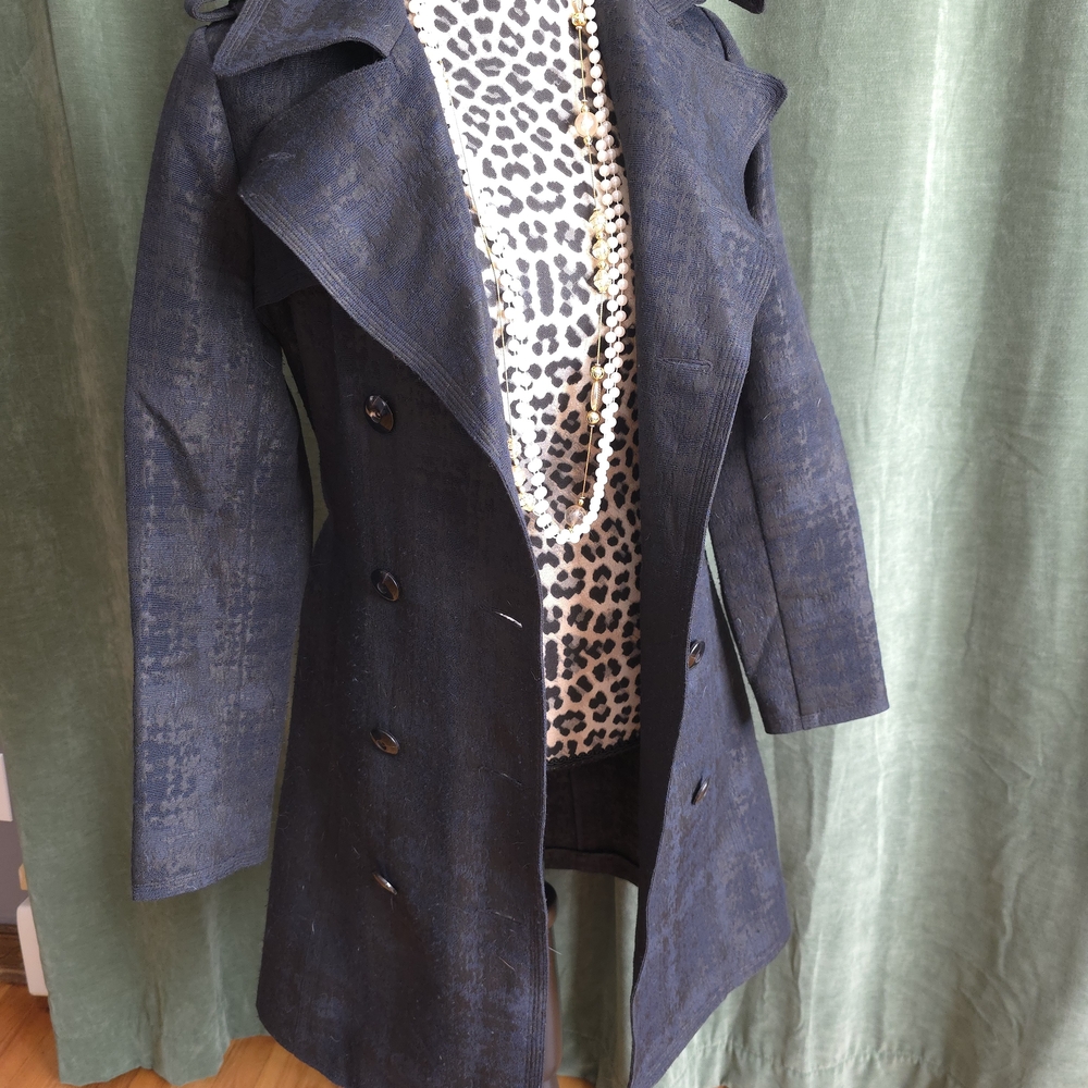 Elegant Black Double-Breasted Women's Coat